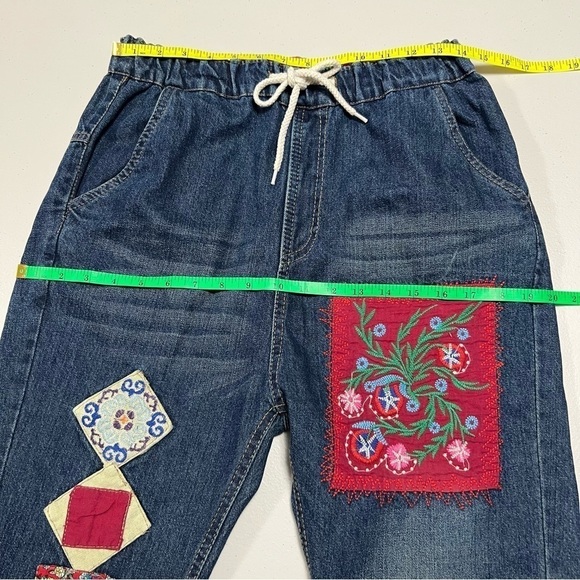 Embroidered Cropped Boho Harem Denim Jeans - Picture 5 of 9